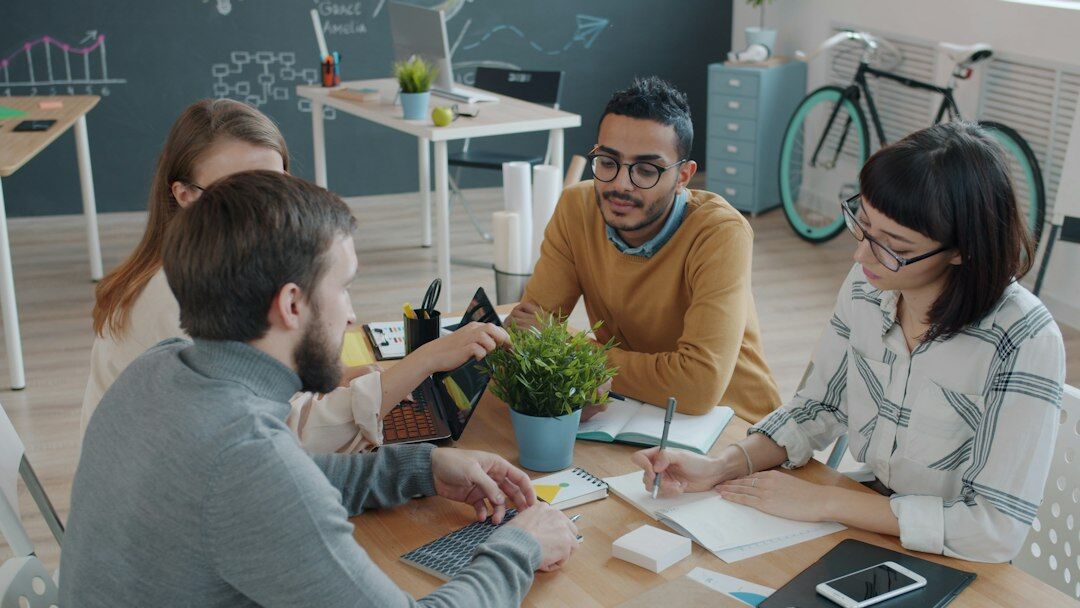 group community discussion